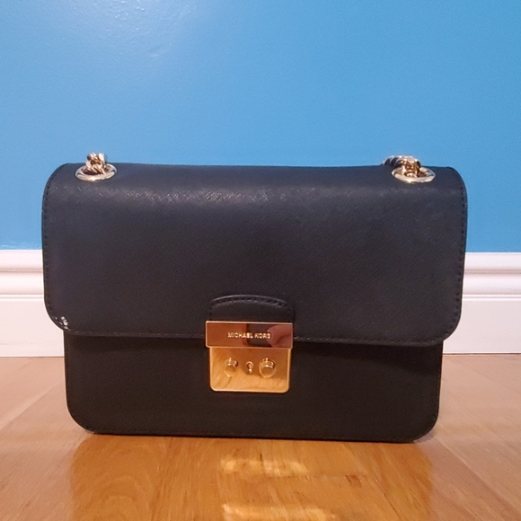 Michael kors handbag - Picture 2 of 5